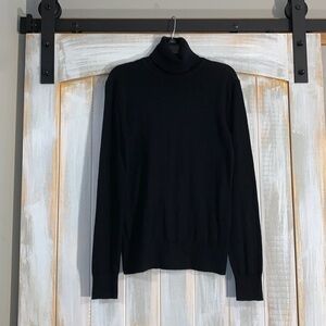 ❄️Champs Turtle Neck long sleeve thin sweater